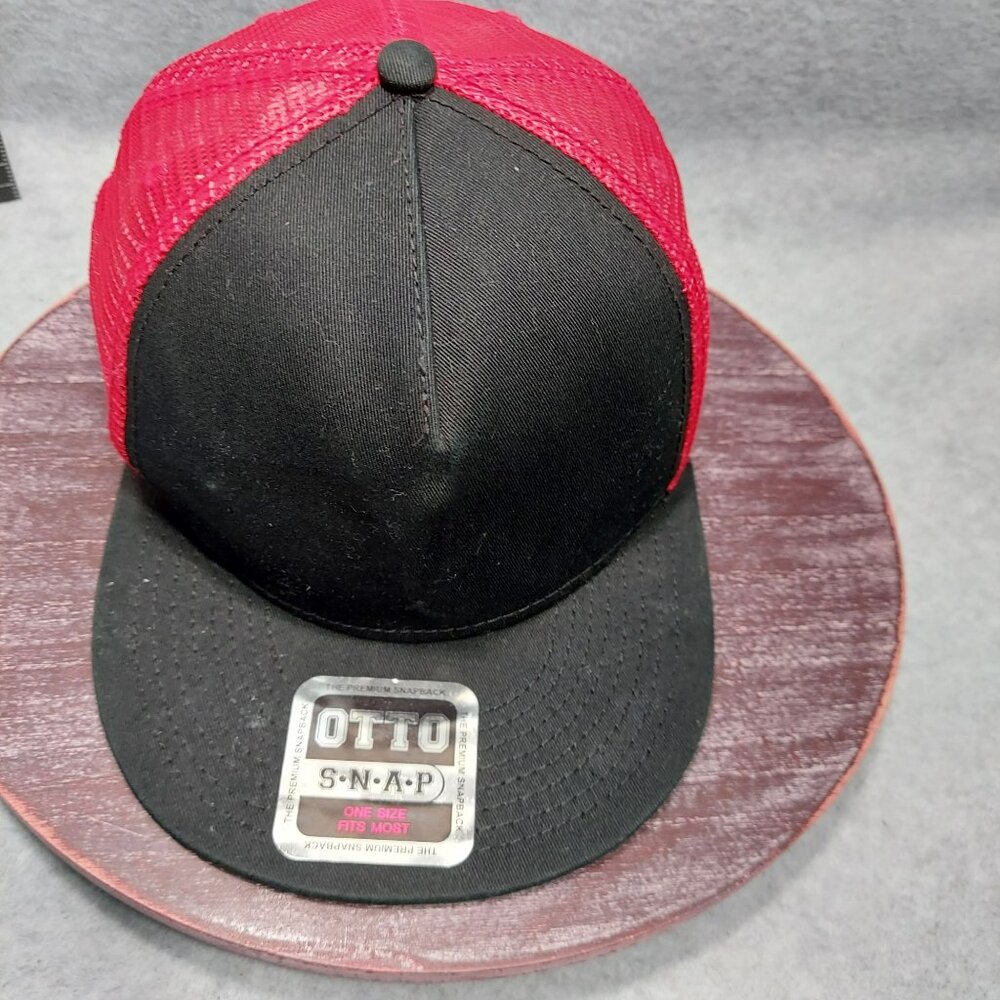 Otto Snap Premium Snapback Hat‎ Red Mesh & Black Front